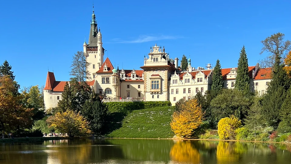 Castle Autumn Lake Image